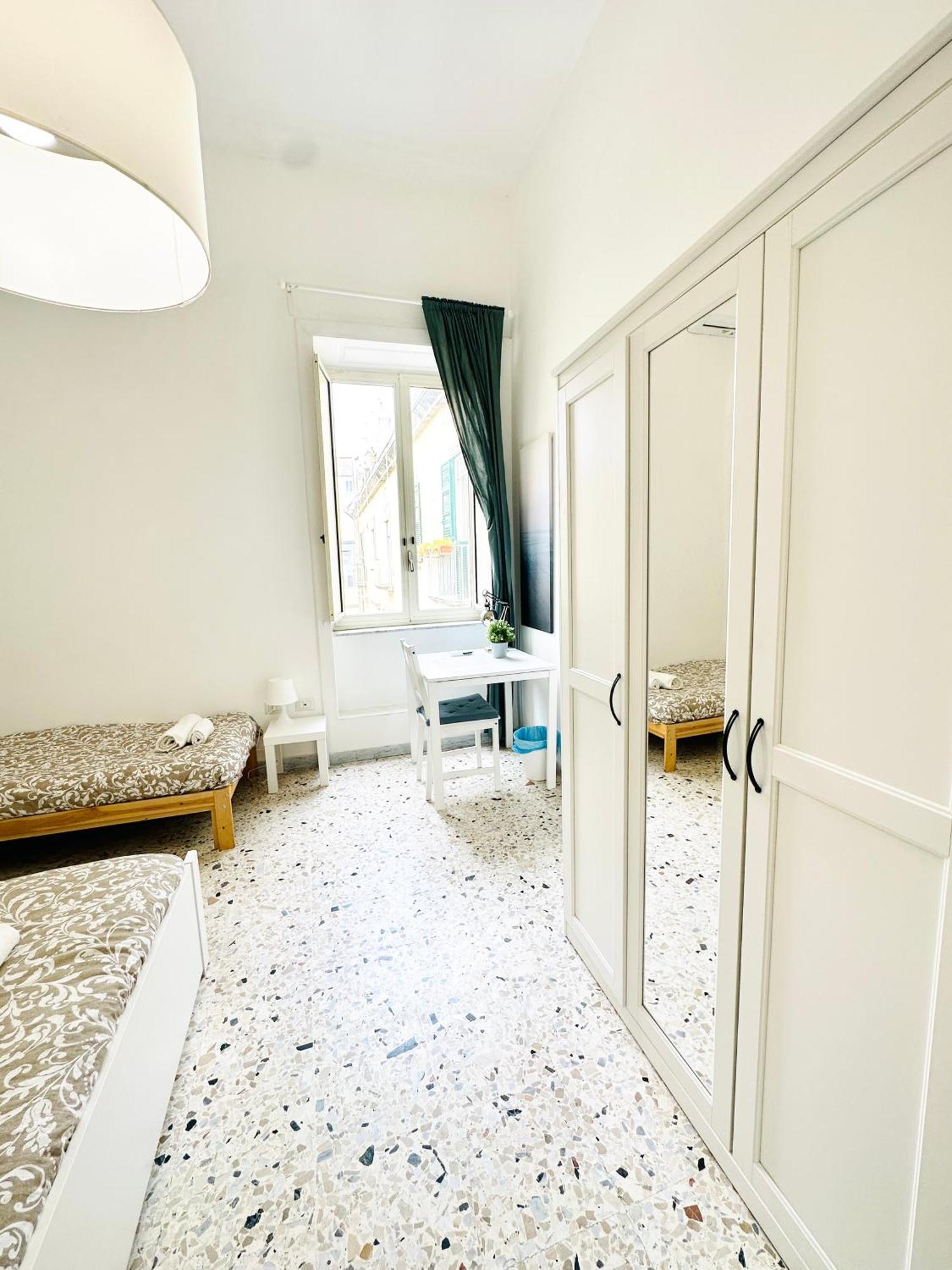 Residenza Caracciolo Hotell Neapel Exteriör bild